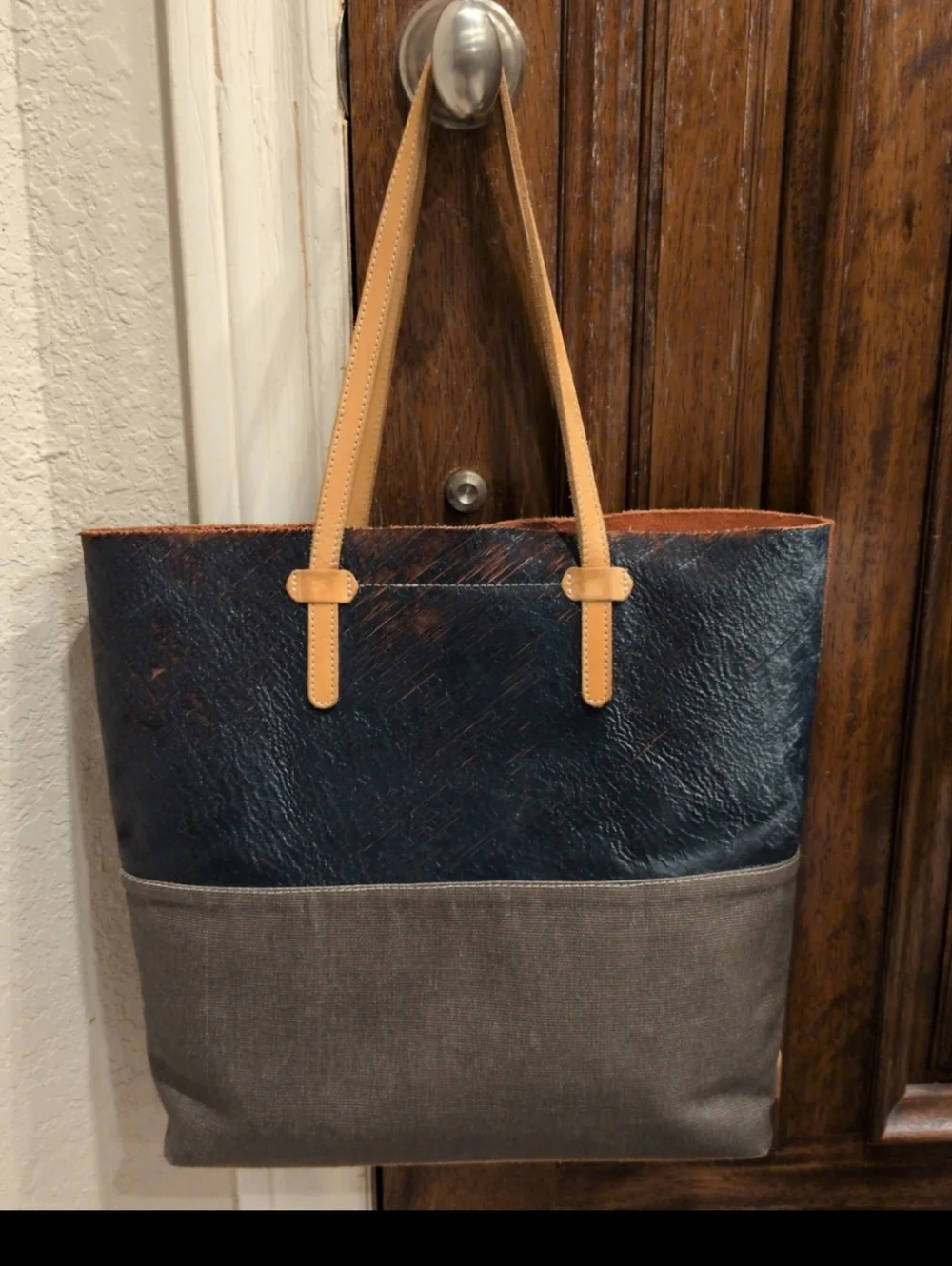 Consuela Ryan Irresistible Tote - Picture 10 of 11